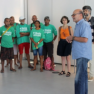 Pescadores do projeto BAÍA LIMPA