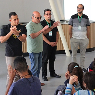 INES-Instituto Nacional de Educação de Surdos